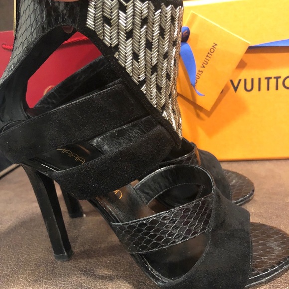 Tamara Mellon beaded, leather and suede caged heel - Picture 4 of 7